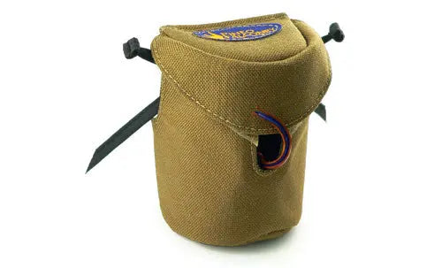 Pineo Haubenholster Frontansicht, Falknerei-Holster fuer Falkenhaube
