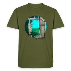 PUMA Herren Premium T-Shirt „Waagemesser – Petri Heil" - khaki
