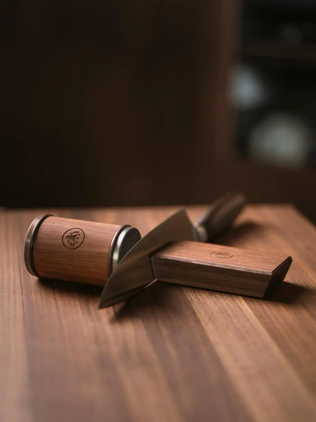 HORL3 Rollschleifer Nussbaum & Magnetschleiflehre